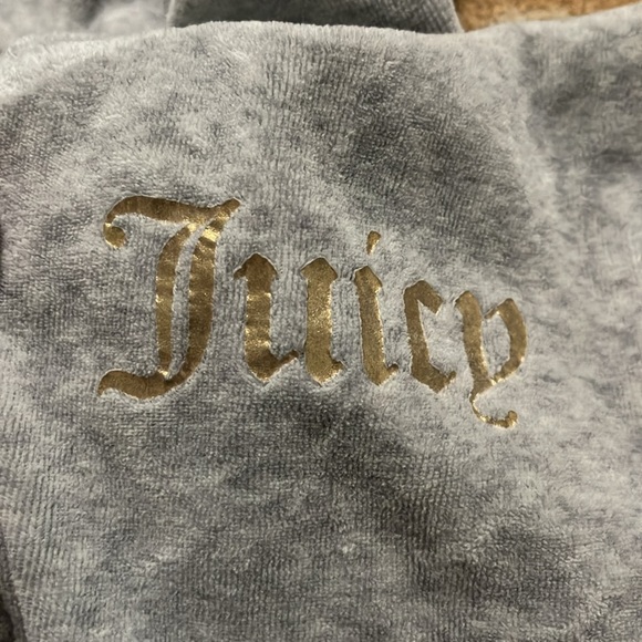 Juicy couture sweater with hood - Picture 4 of 5